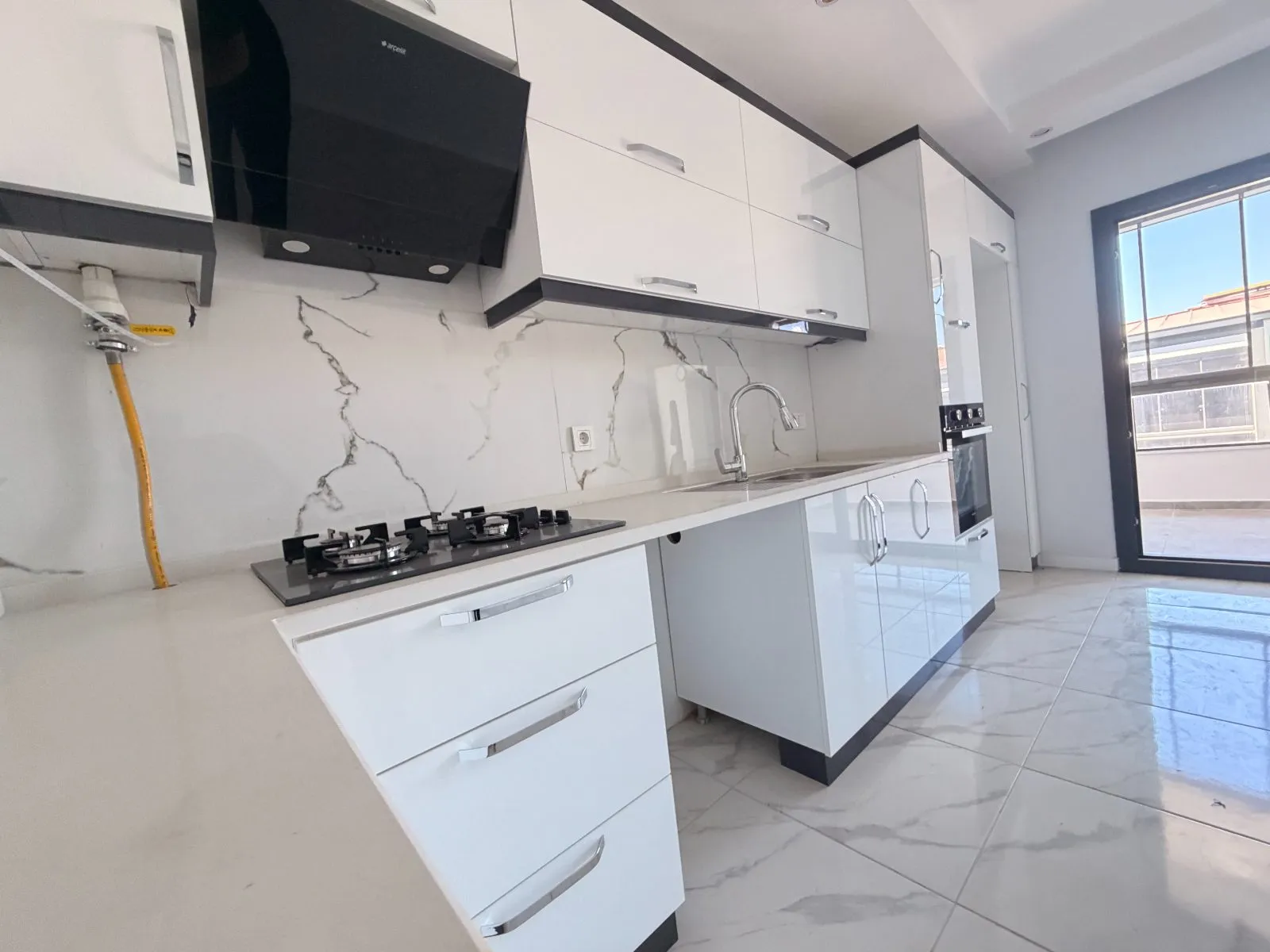 TORBALI MAHALLESİ HAVUZLU SİTE İÇİ SATILIK 3+1 DAİRE GENİŞ FERAH - 10