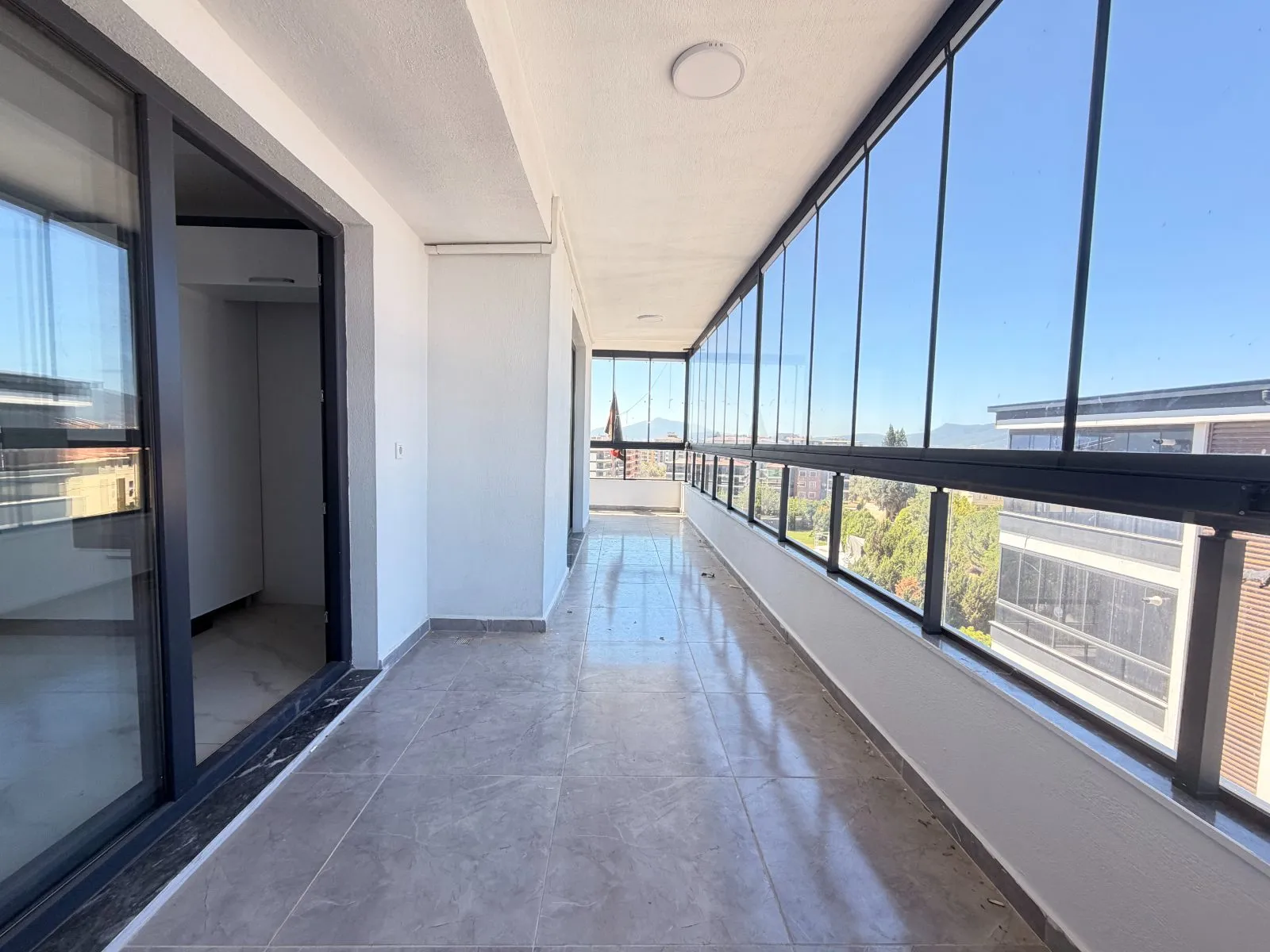 TORBALI MAHALLESİ HAVUZLU SİTE İÇİ SATILIK 3+1 DAİRE GENİŞ FERAH - 11