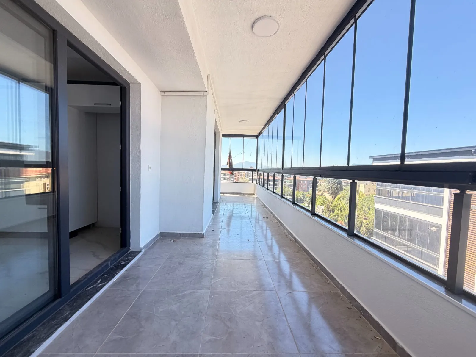 TORBALI MAHALLESİ HAVUZLU SİTE İÇİ SATILIK 3+1 DAİRE GENİŞ FERAH - 12