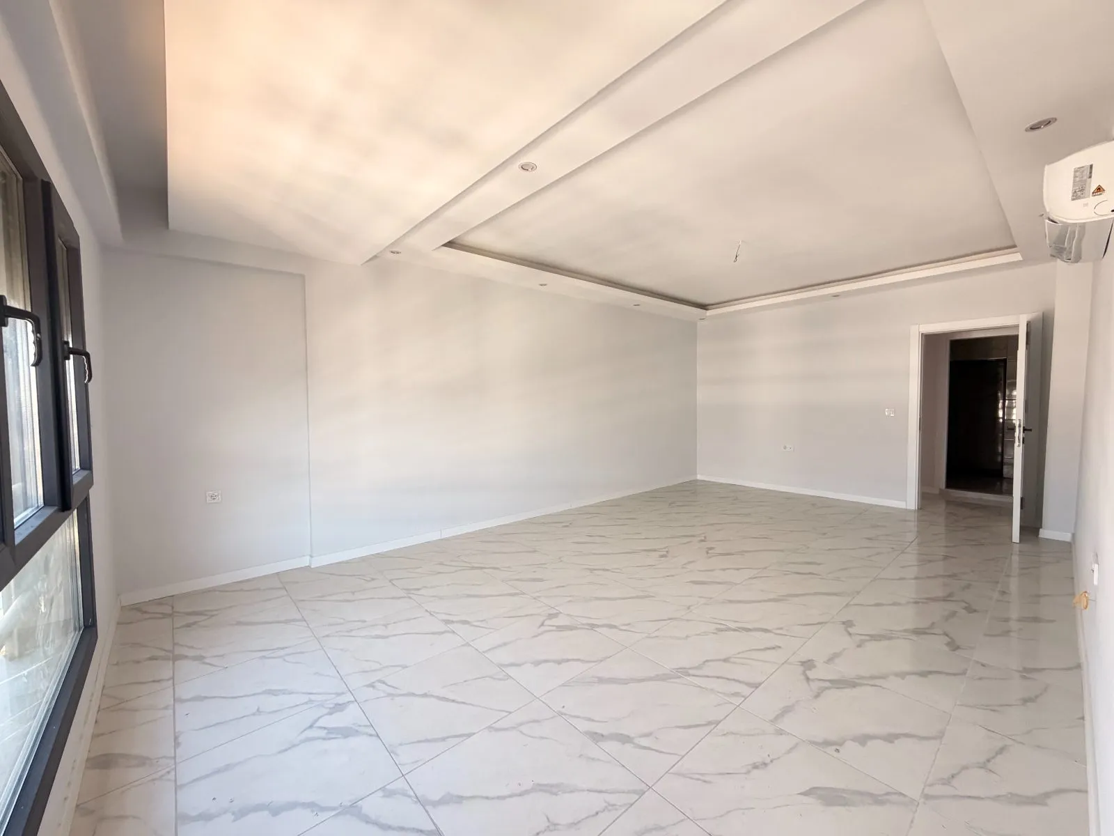 TORBALI MAHALLESİ HAVUZLU SİTE İÇİ SATILIK 3+1 DAİRE GENİŞ FERAH - 14