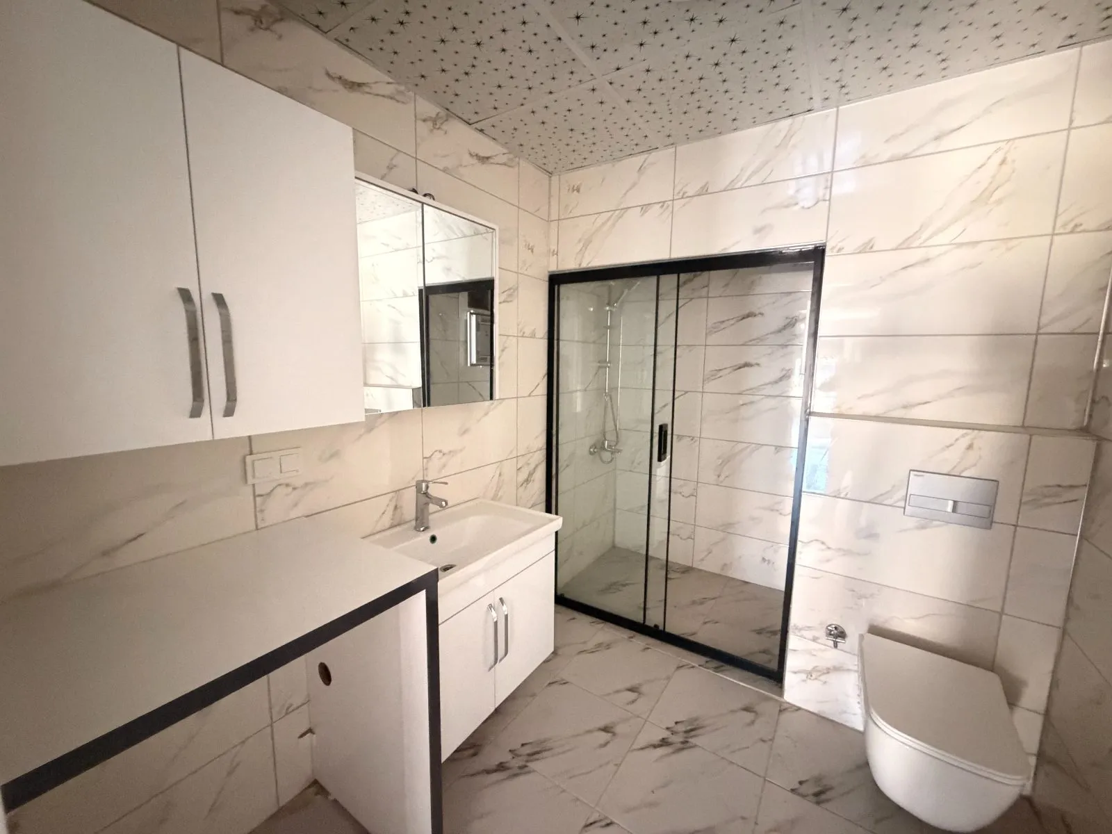 TORBALI MAHALLESİ HAVUZLU SİTE İÇİ SATILIK 3+1 DAİRE GENİŞ FERAH - 18