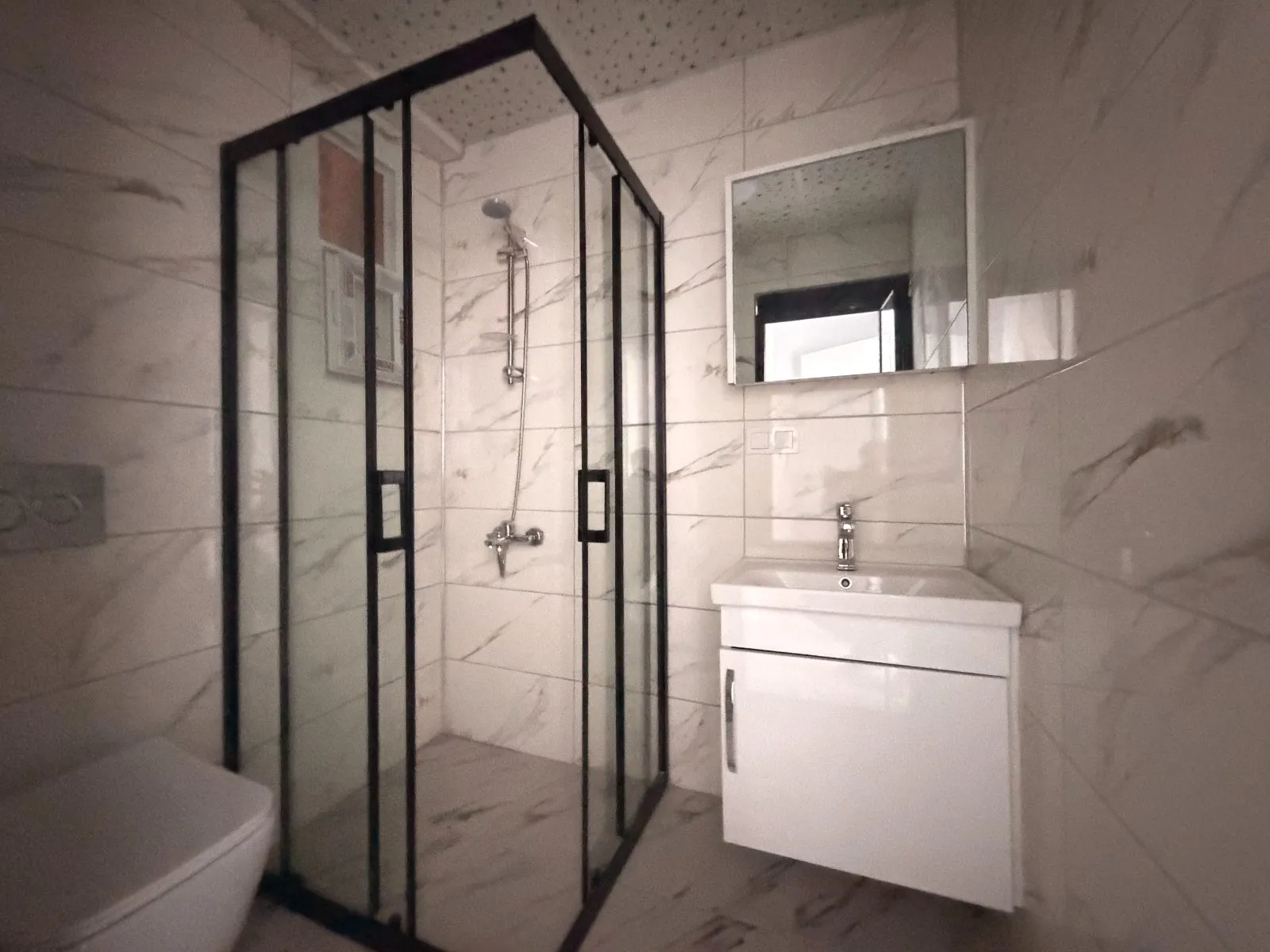 TORBALI MAHALLESİ HAVUZLU SİTE İÇİ SATILIK 3+1 DAİRE GENİŞ FERAH - 30