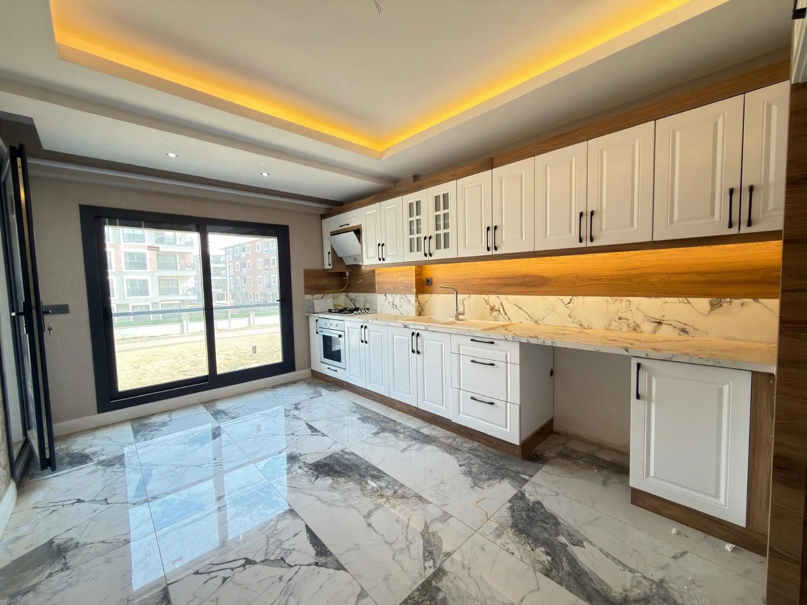 Torbalı Mahallesi'nde Ultra Lüks 3+1 Satılık Daire - 25