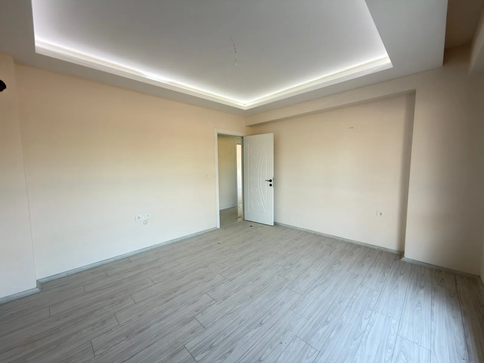TORBALI MURATBEY'DE SATILIK LÜX 2+1 DAİRE - GENİŞ FERAH - 12