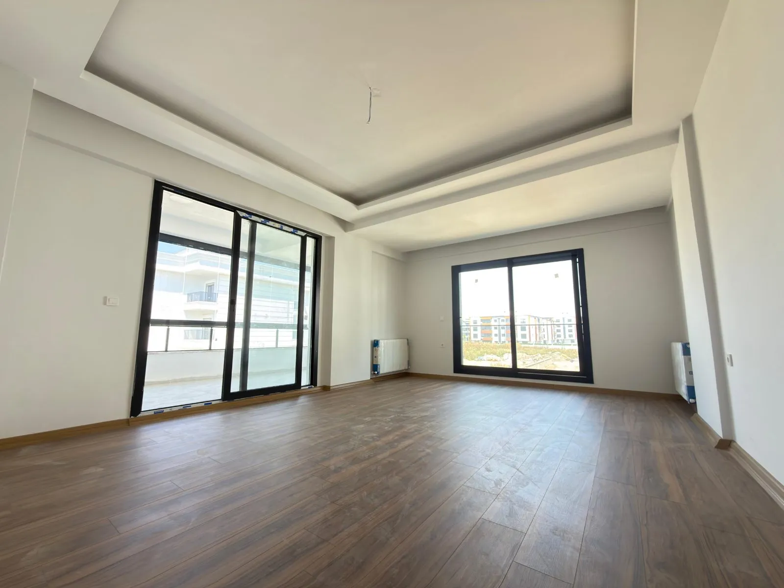 Torbalı Muratbey'de Havuzlu Sitede Satılık 3+1 Daire - 7