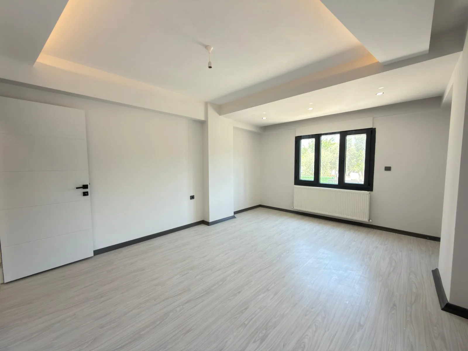 TORBALI TEPEKÖY'DE SATILIK LÜX 2+1 DAİRE İZBAN YAKINI - 3
