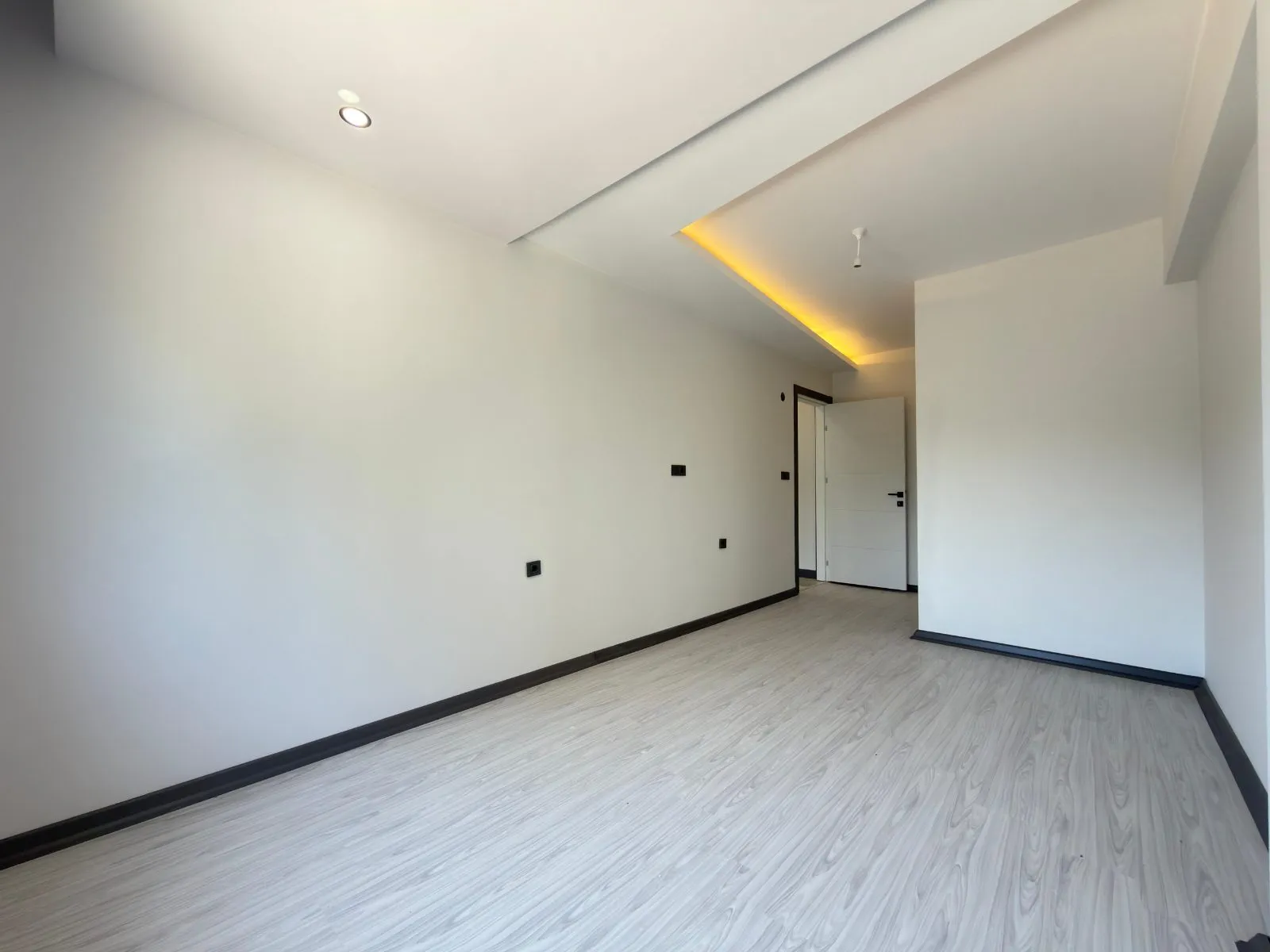TORBALI TEPEKÖY'DE SATILIK LÜX 2+1 DAİRE İZBAN YAKINI - 31