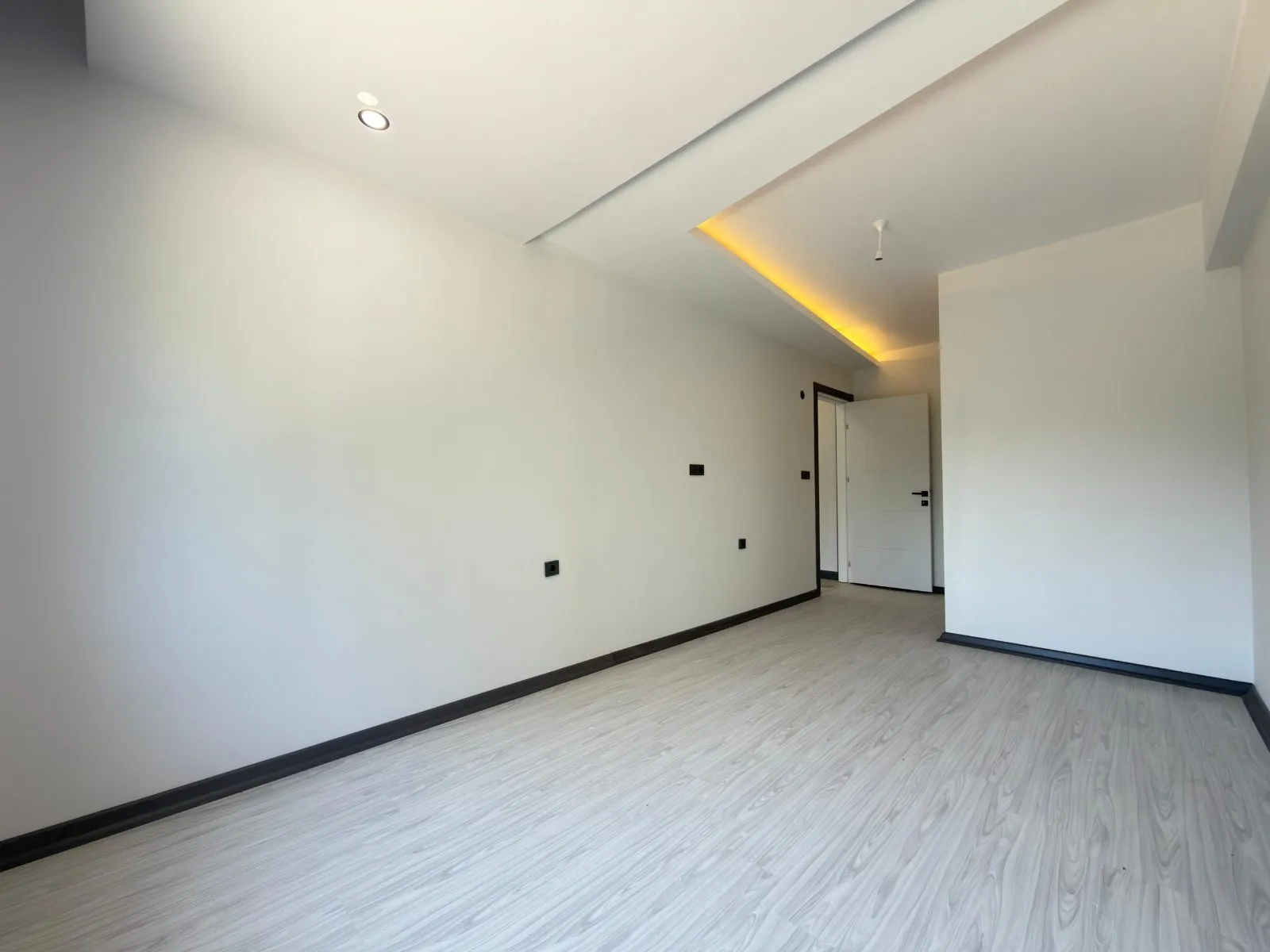 TORBALI TEPEKÖY'DE SATILIK LÜX 2+1 DAİRE İZBAN YAKINI - 32