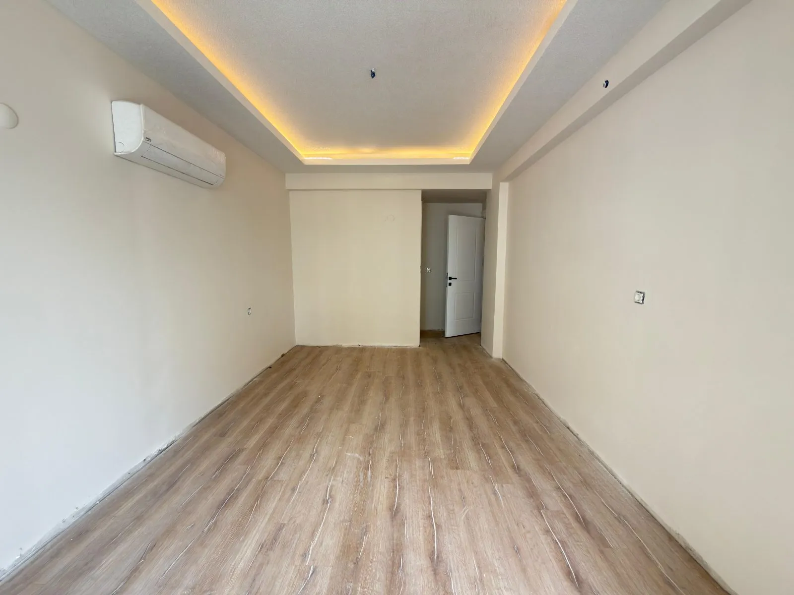 PRESTİJ'DEN TORBALI MURATBEYDE HAVUZLU SİTEDE 3+1 LÜKS DAİRE - 36