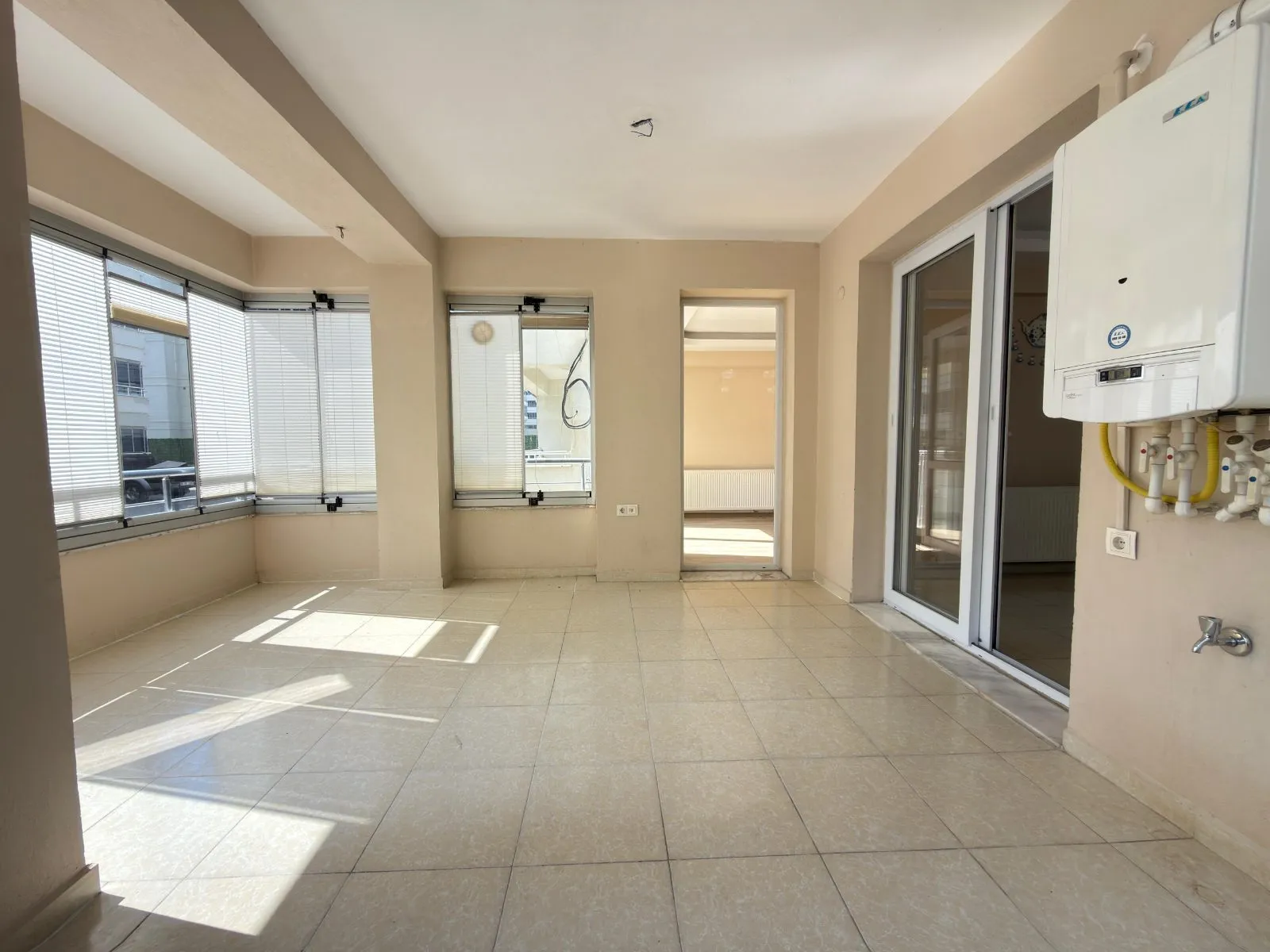 ALPKENT MAHALLESİ HASTANEYE YAKIN GENİŞ BALKONLU SATILIK DAİRE - 7