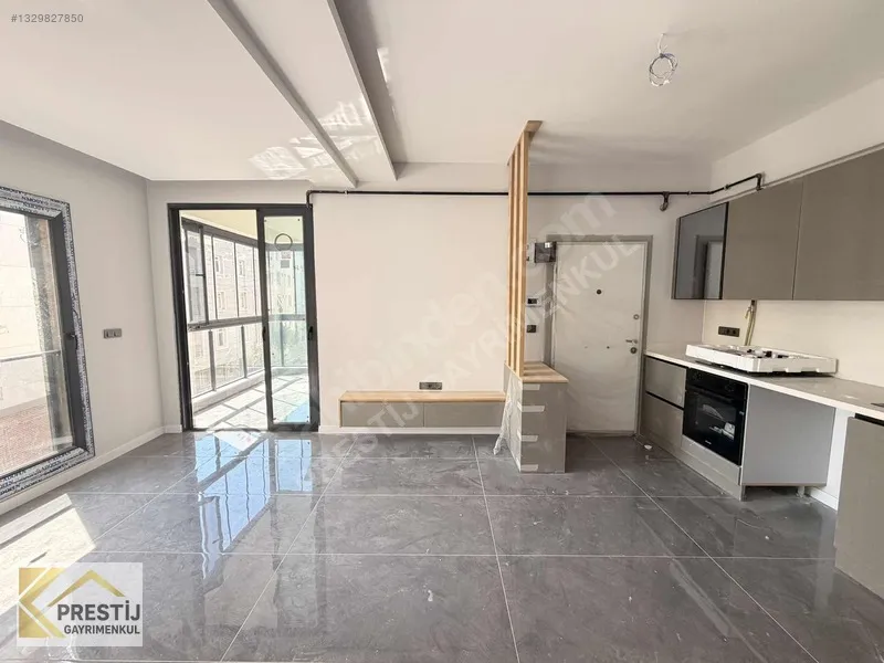 MURATBEYDE KORULUK PARKI KARŞISINDA SATILIK 1+1 DAİRE GENİŞ - 8