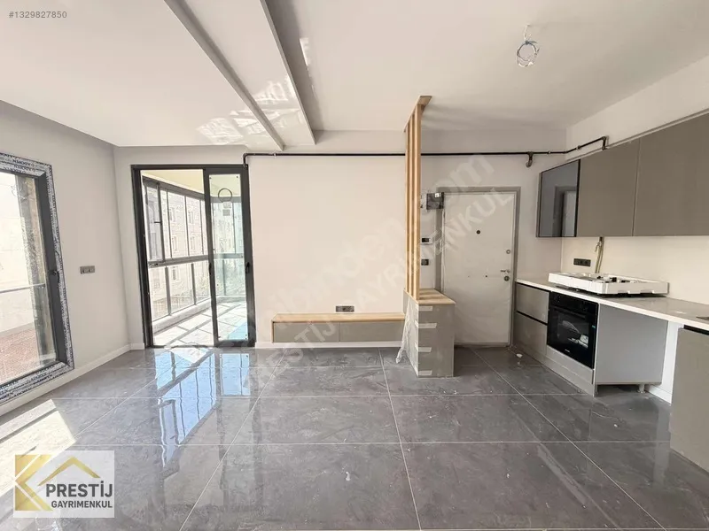 MURATBEYDE KORULUK PARKI KARŞISINDA SATILIK 1+1 DAİRE GENİŞ - 9