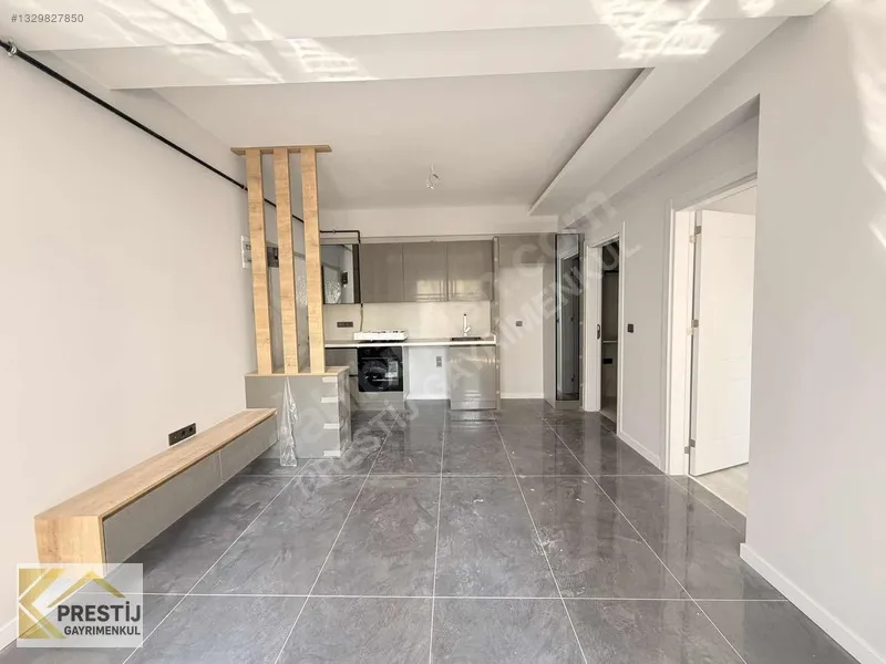 MURATBEYDE KORULUK PARKI KARŞISINDA SATILIK 1+1 DAİRE GENİŞ - 4