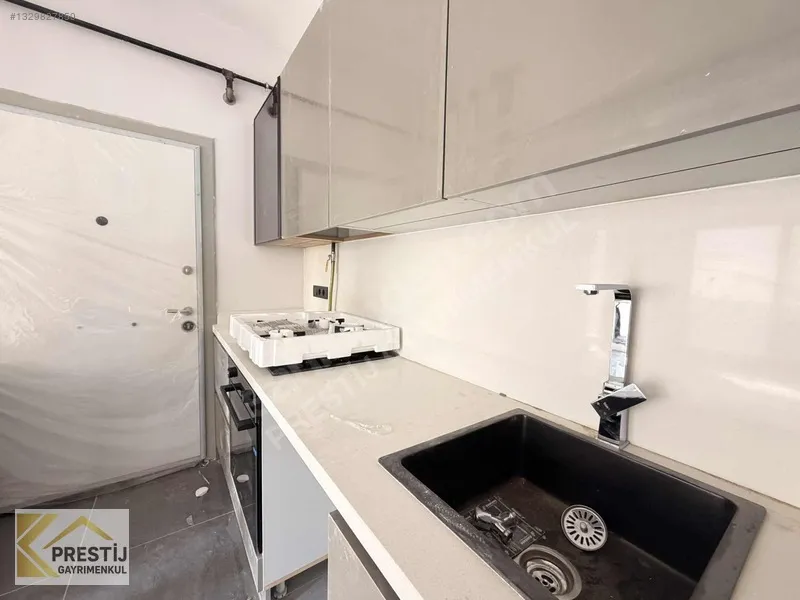 MURATBEYDE KORULUK PARKI KARŞISINDA SATILIK 1+1 DAİRE GENİŞ - 18