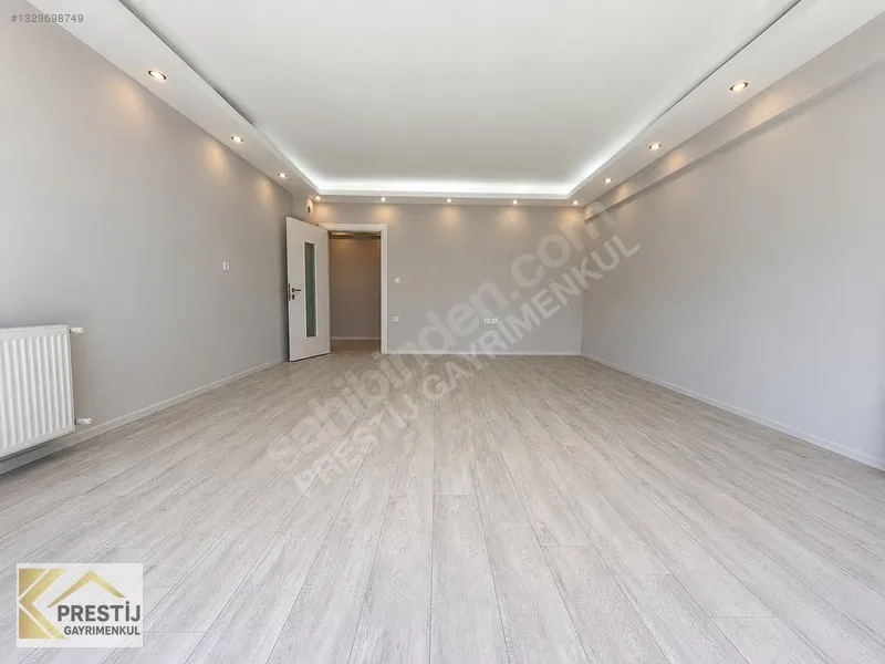 MURATBEY MAHALLESİ HAVUZ CEPHE SİTE İÇİ SATILIK 3+1 LÜKS DAİRE - 12