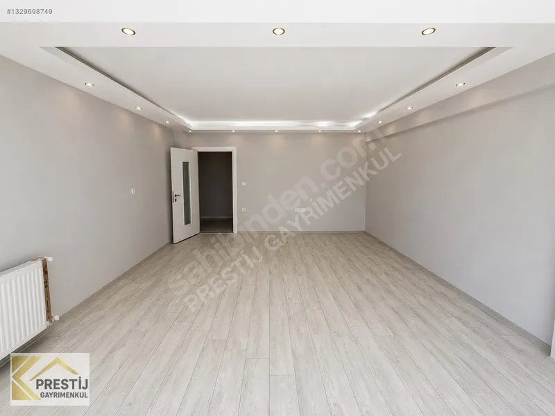 MURATBEY MAHALLESİ HAVUZ CEPHE SİTE İÇİ SATILIK 3+1 LÜKS DAİRE - 13