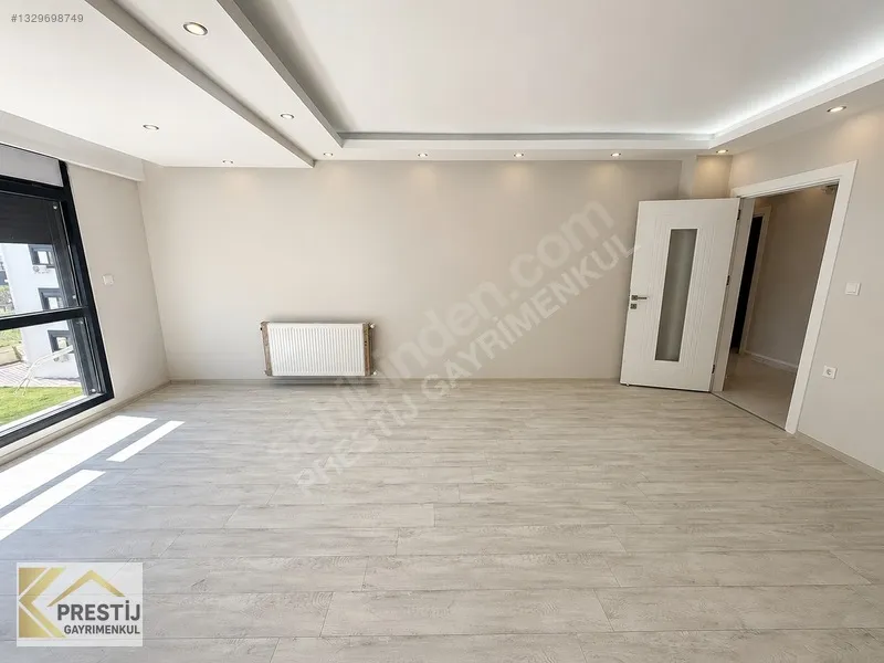 MURATBEY MAHALLESİ HAVUZ CEPHE SİTE İÇİ SATILIK 3+1 LÜKS DAİRE - 15