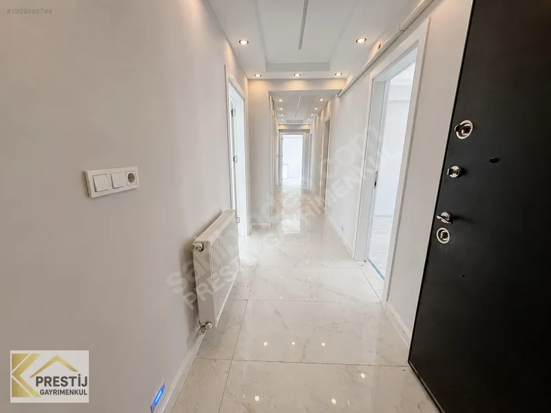 MURATBEY MAHALLESİ HAVUZ CEPHE SİTE İÇİ SATILIK 3+1 LÜKS DAİRE - 23