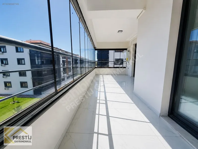 MURATBEY MAHALLESİ HAVUZ CEPHE SİTE İÇİ SATILIK 3+1 LÜKS DAİRE - 27