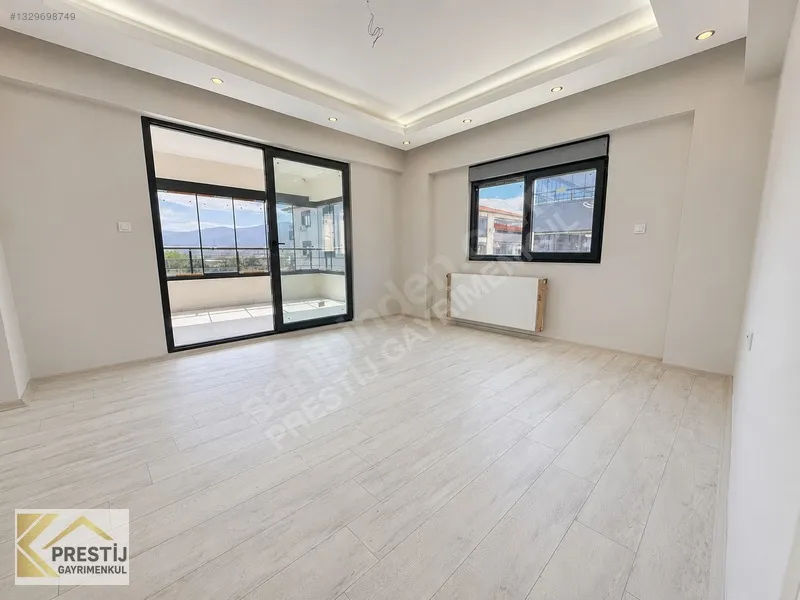 MURATBEY MAHALLESİ HAVUZ CEPHE SİTE İÇİ SATILIK 3+1 LÜKS DAİRE - 33