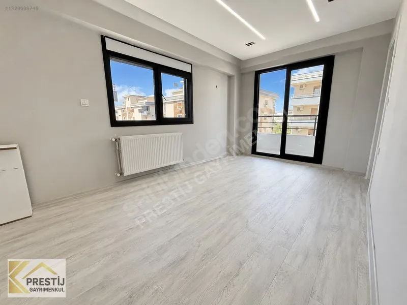 MURATBEY MAHALLESİ HAVUZ CEPHE SİTE İÇİ SATILIK 3+1 LÜKS DAİRE - 39