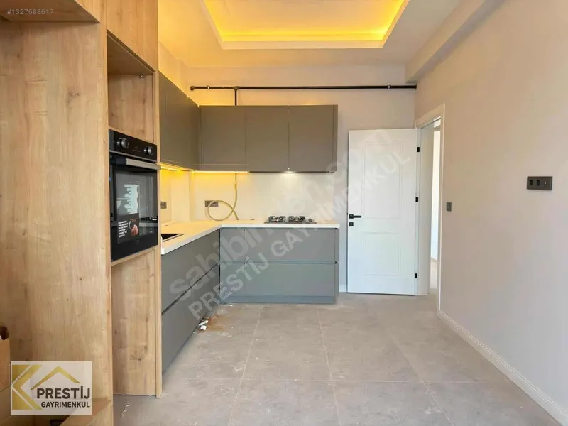 Sadık İleri Bulvarı Yanı Lüks 3+1 Her Katta Tek Daire - 3