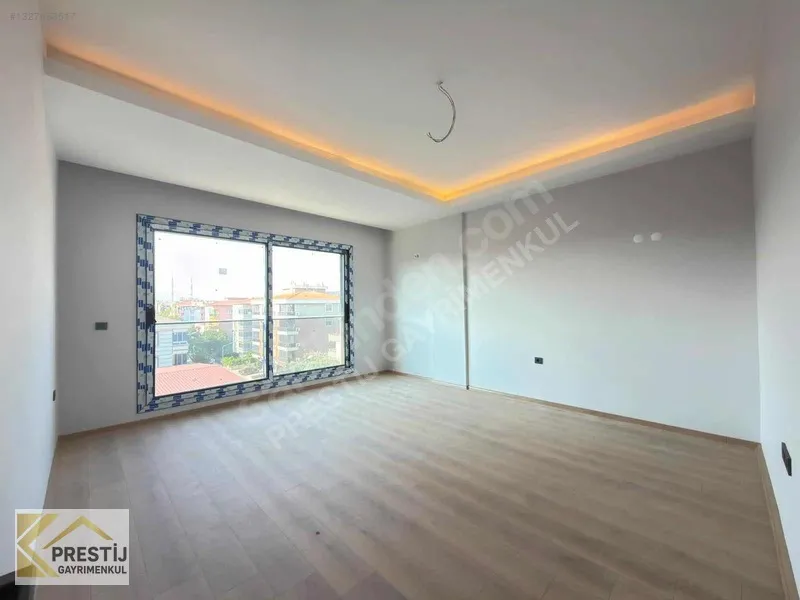 Sadık İleri Bulvarı Yanı Lüks 3+1 Her Katta Tek Daire - 11