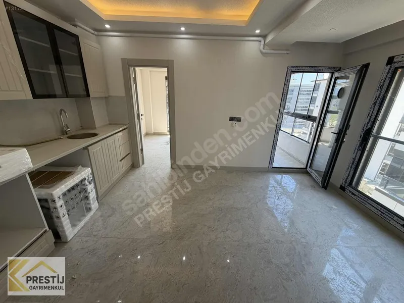 TORBALI'DA ULTRA LÜX 1+1 FIRSAT ARAKAT SATILIK DAİRE - 9