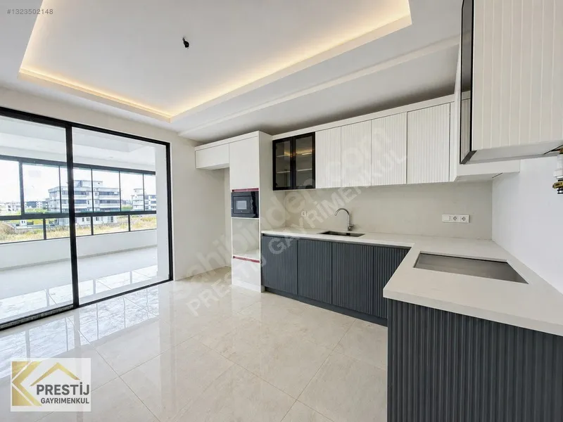 PRESTİJ'DEN TORBALI MURATBEYDE HAVUZLU SİTEDE 3+1 LÜKS DAİRE - 8