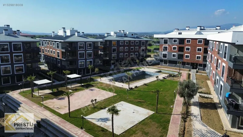 Torbalı mahallesi Havuzlu site içerisin de 3+1 Satılık Daire - 4