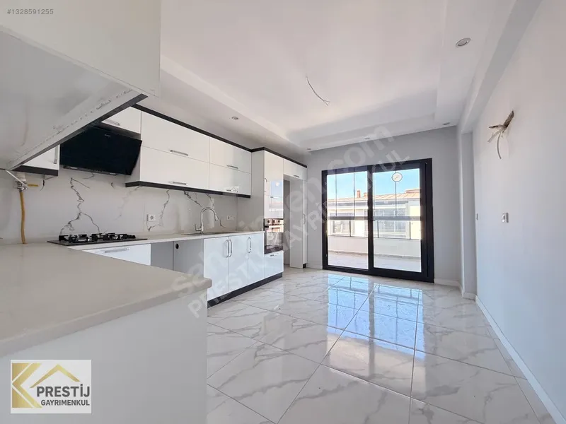 Torbalı'da Havuzlu Site İçinde Satılık 3+1 Lüks Daire - 9