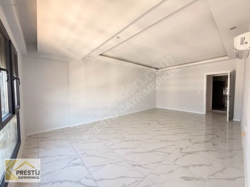 Torbalı'da Havuzlu Site İçinde Satılık 3+1 Lüks Daire - 17
