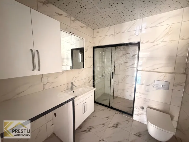 Torbalı'da Havuzlu Site İçinde Satılık 3+1 Lüks Daire - 20