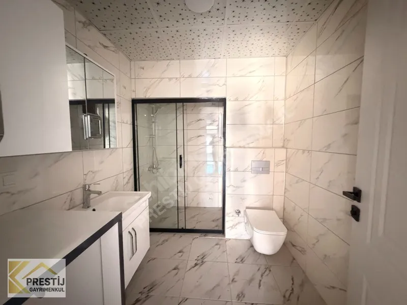 Torbalı'da Havuzlu Site İçinde Satılık 3+1 Lüks Daire - 21
