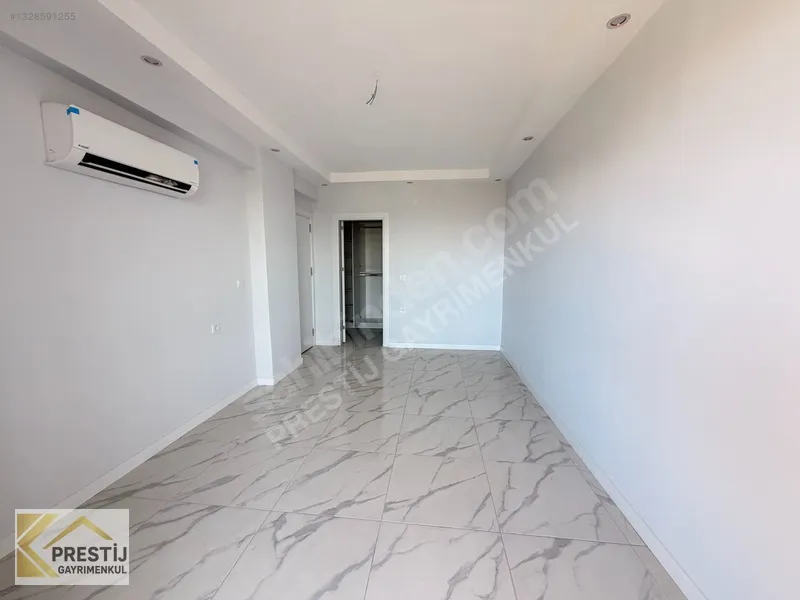 Torbalı'da Havuzlu Site İçinde Satılık 3+1 Lüks Daire - 27