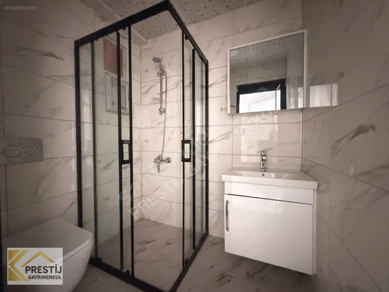 Torbalı'da Havuzlu Site İçinde Satılık 3+1 Lüks Daire - 31