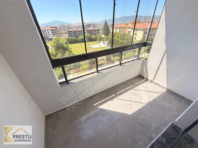 Torbalı'da Havuzlu Site İçinde Satılık 3+1 Lüks Daire - 29