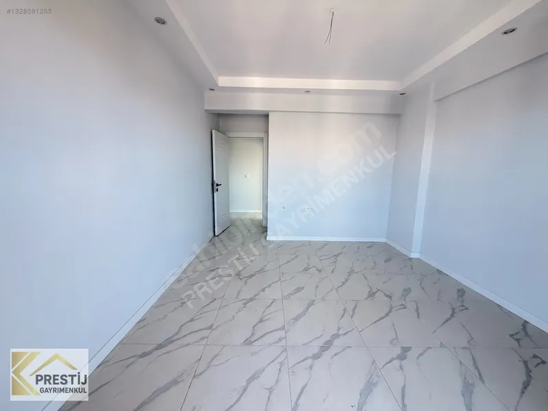 Torbalı'da Havuzlu Site İçinde Satılık 3+1 Lüks Daire - 36