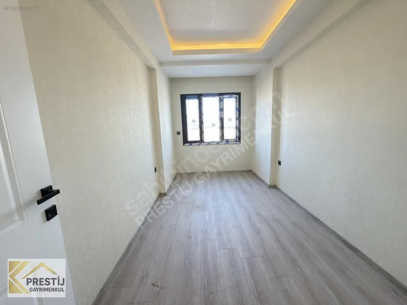 Torbalı'da Havuzlu Sitede Lüks Satılık 3+1 Daire - 7