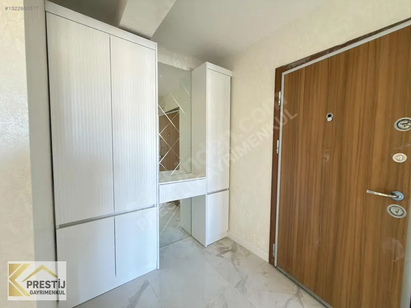 Torbalı'da Havuzlu Sitede Lüks Satılık 3+1 Daire - 28