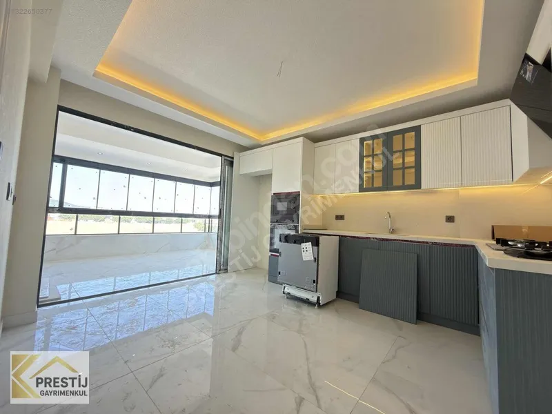 Torbalı'da Havuzlu Sitede Lüks Satılık 3+1 Daire - 39