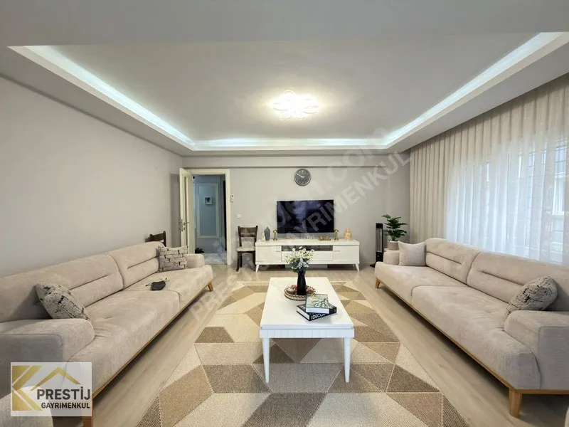 TORBALI'DA İZBAN DİBİ SATILIK 3+1 DAIRE (160M²) - 5