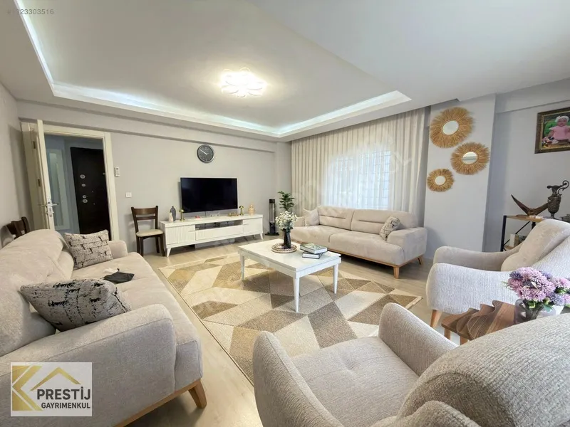 TORBALI'DA İZBAN DİBİ SATILIK 3+1 DAIRE (160M²) - 7