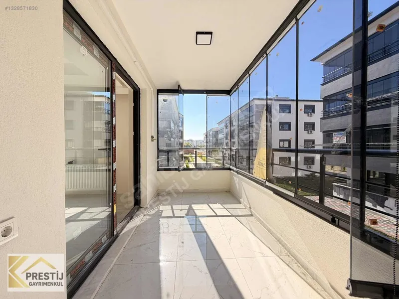 Torbalı Muratbey'de Havuzlu Sitede Satılık 3+1 Daire - 9