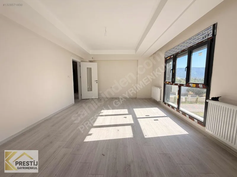 Torbalı Muratbey'de Havuzlu Sitede Satılık 3+1 Daire - 12