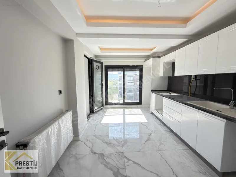 TORBALI MURATBEY'DE ULTRA LÜX SATILIK 2+1 DAİRE MERKEZİ KONUMDA - 4