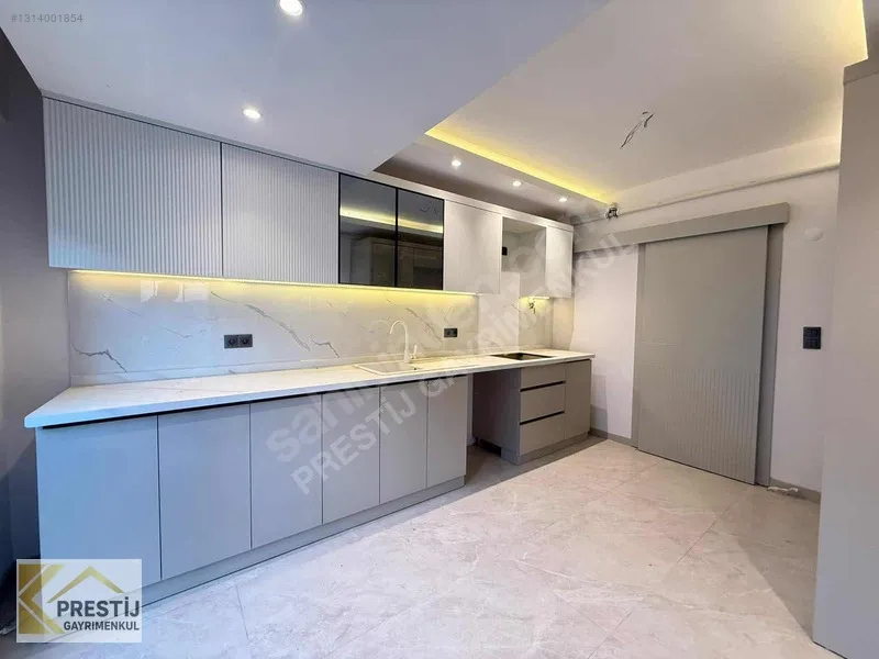 TORBALIDA SATILIK 3+1 ULTRA HAVUZLU LÜKS DAİRE